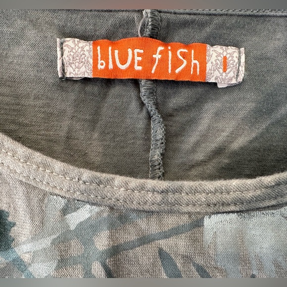 Blue Fish Wander Tunic - Favorite Grey Blue Print - Picture 5 of 5